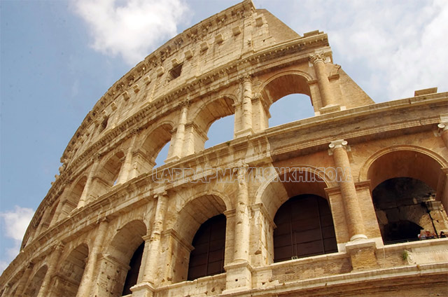 Kiến trúc La Mã sử dụng chất liệu vững chắc khó bị tàn phá